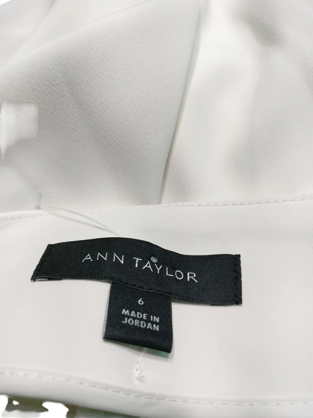 Ann Taylor Triple Pleat Palazzo  High-Waist Pants In Ivory Size 6